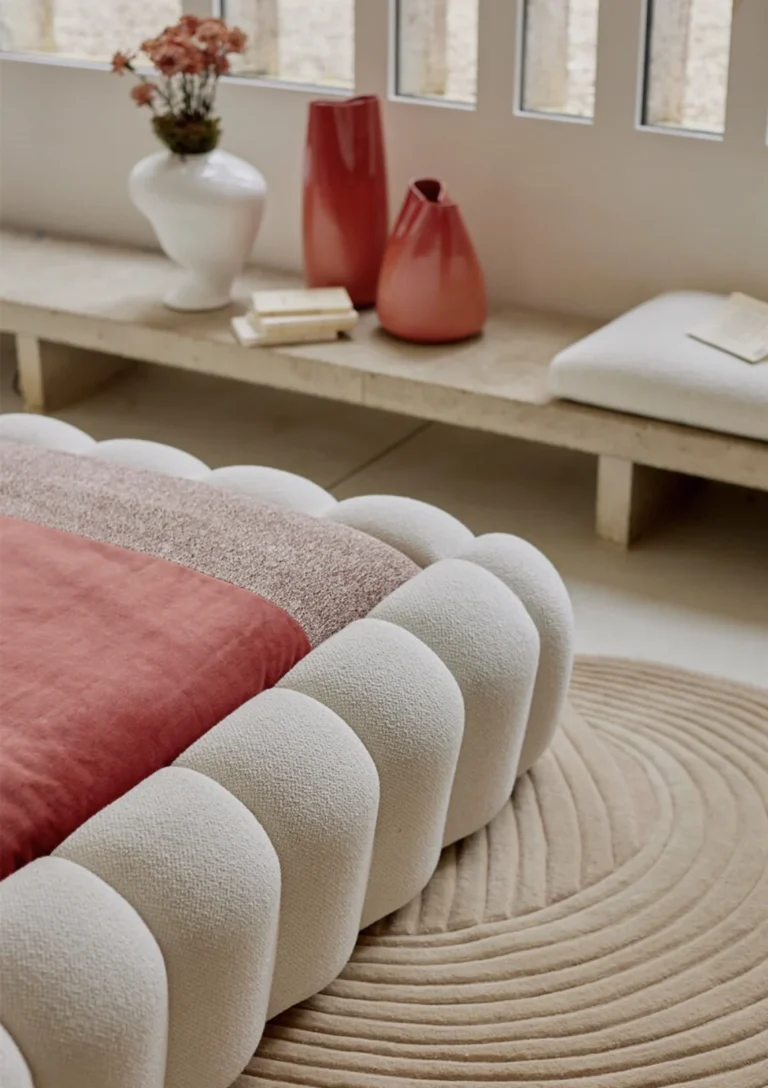 Miegamojo interjeras su Roche Bobois baldais – ID Trazo (2)