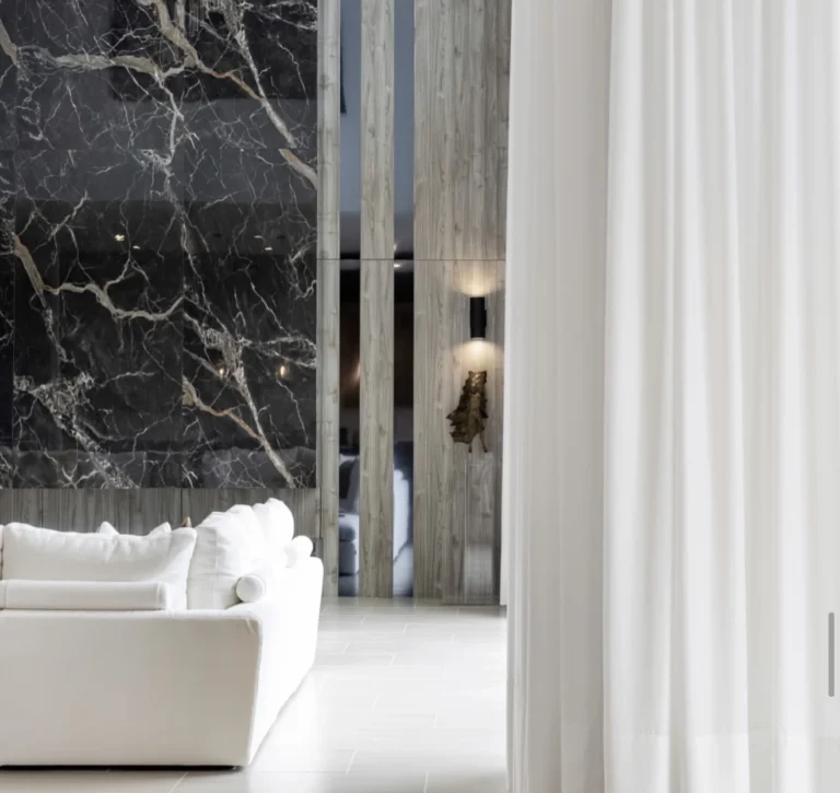 Svetainės interjeras su Natuzzi baldais – ID Trazo (3)