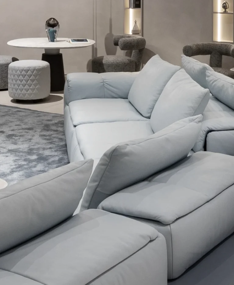 Svetainės interjeras su Natuzzi baldais – ID Trazo (8)
