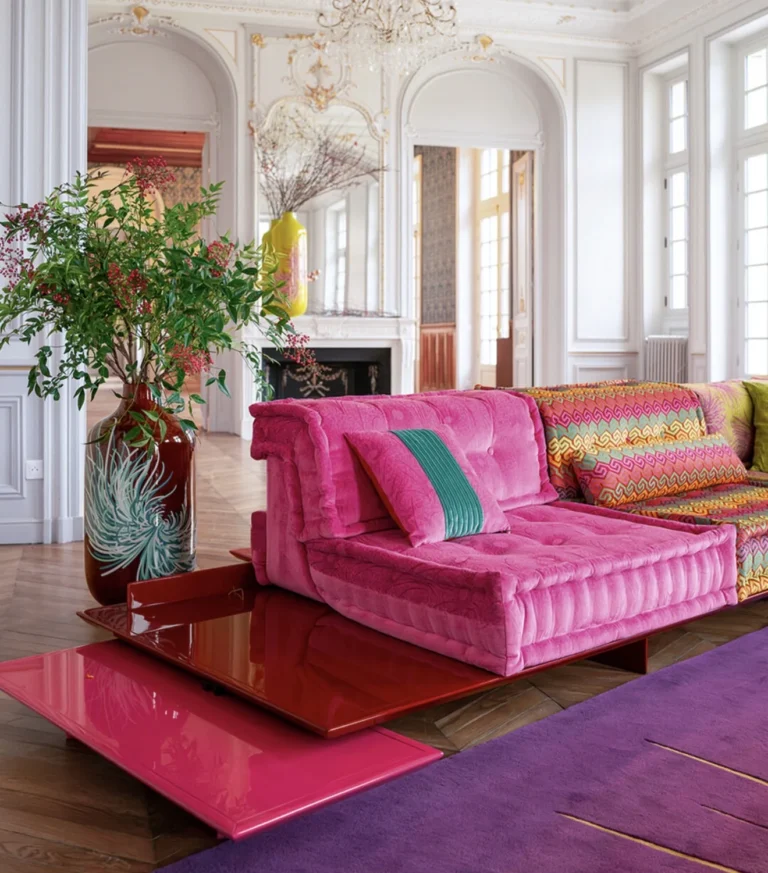 Svetainės interjeras su Roche Bobois baldais – ID Trazo (2)