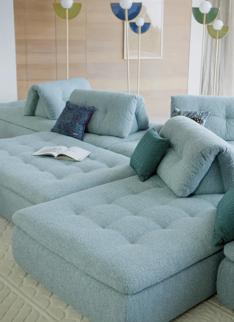 Svetainės interjeras su Roche Bobois baldais – ID Trazo (5)